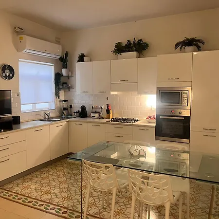 Cozy, Modern And Welcoming Apartmán *