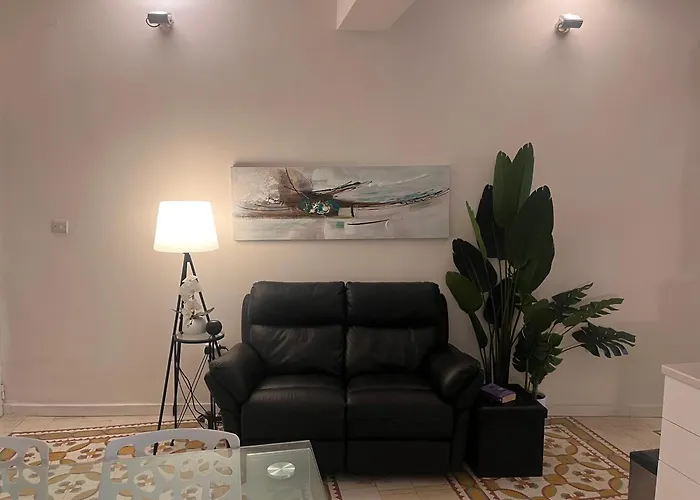 Cozy, Modern And Welcoming 아파트