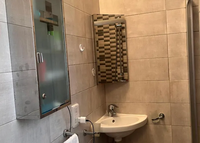 Cozy, Modern And Welcoming 아파트 *